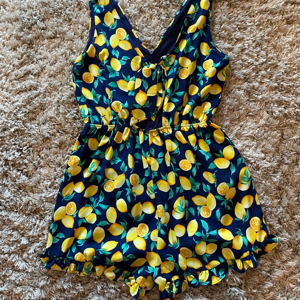Lemon romper - Picture 3 of 6